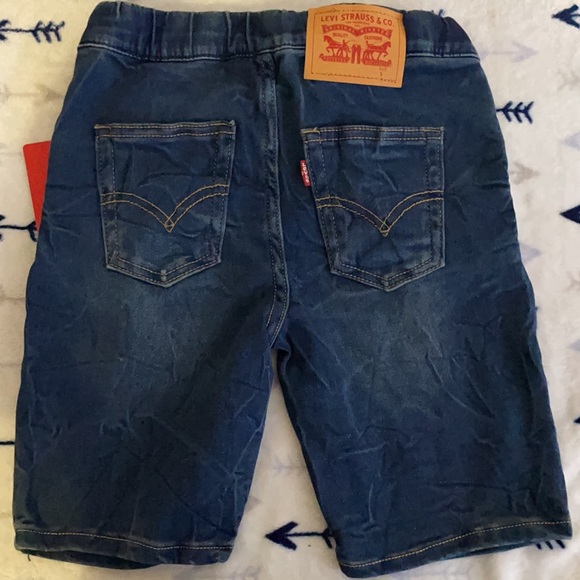 Levi’s boy shorts - Picture 2 of 2